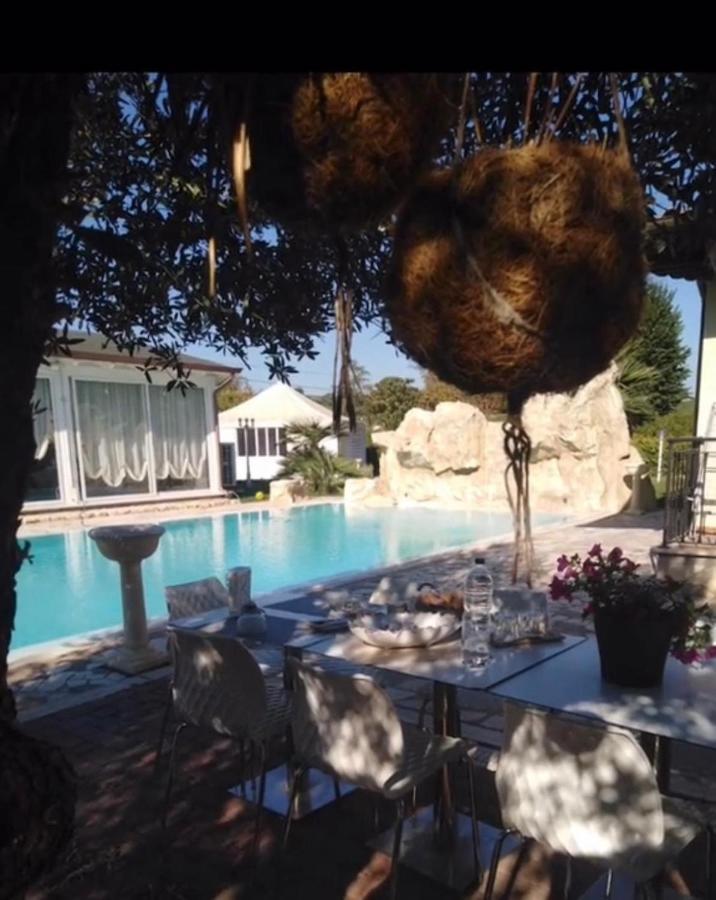 Residenza Nosy Be Villa Palombara Sabina ภายนอก รูปภาพ